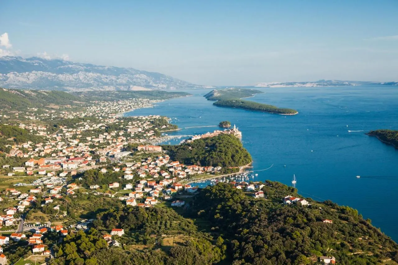 Apartment 696-8 For 2+2 Pers. In Lopar 0*,  Croatia